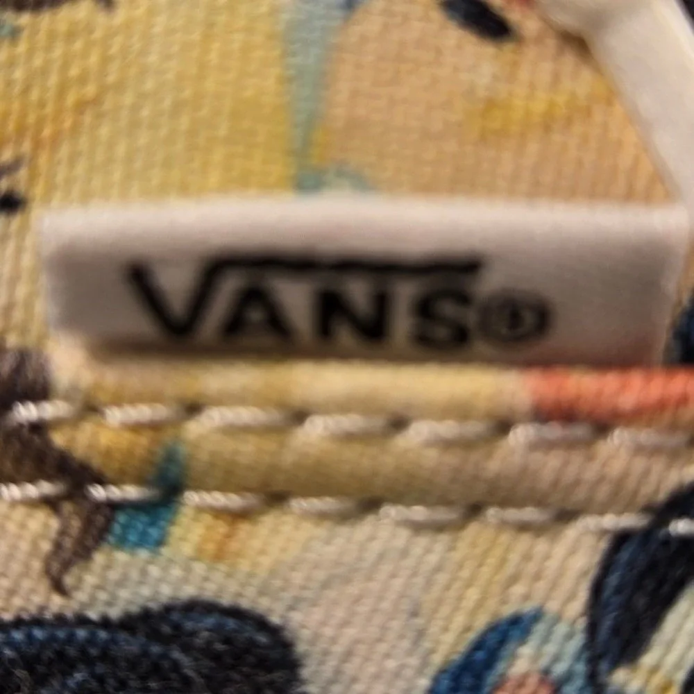 Vans Disney Princess Authentic Multi Color Canvas‎ Sneakers Mens 7.5 Womens 9